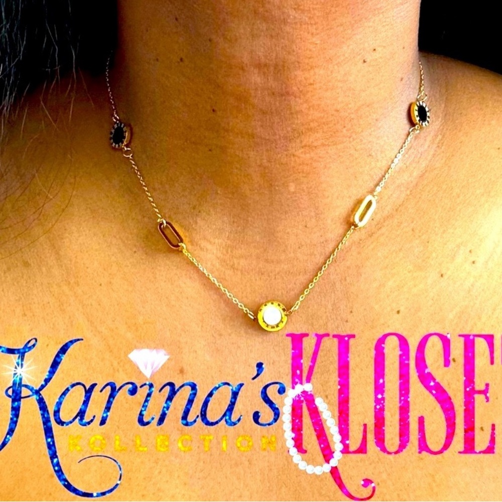 🎀 18K Gold Plated Necklace, 3 Roman Numeral Charms 🎀